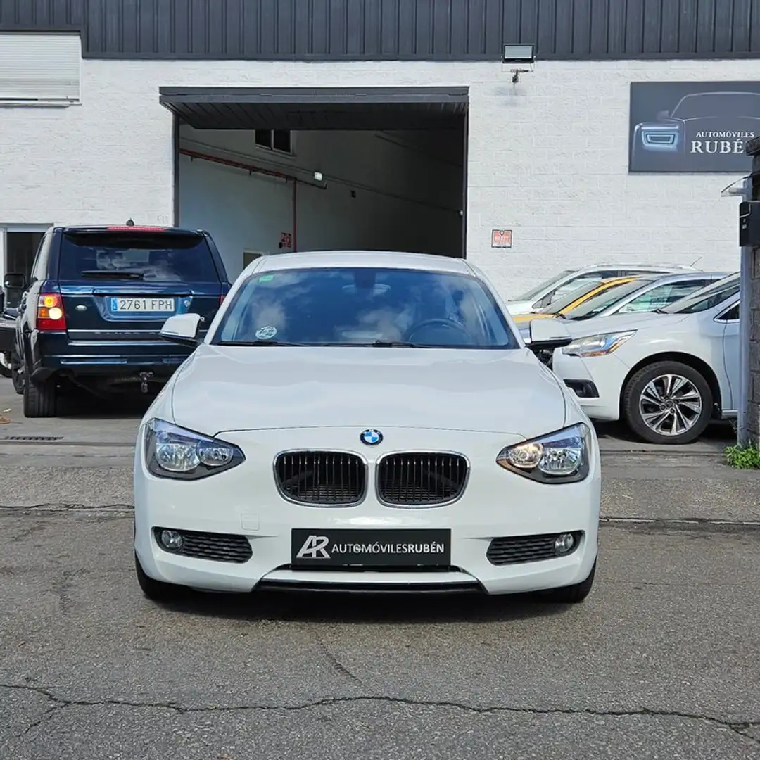 BMW 116 118d Blanco - 2