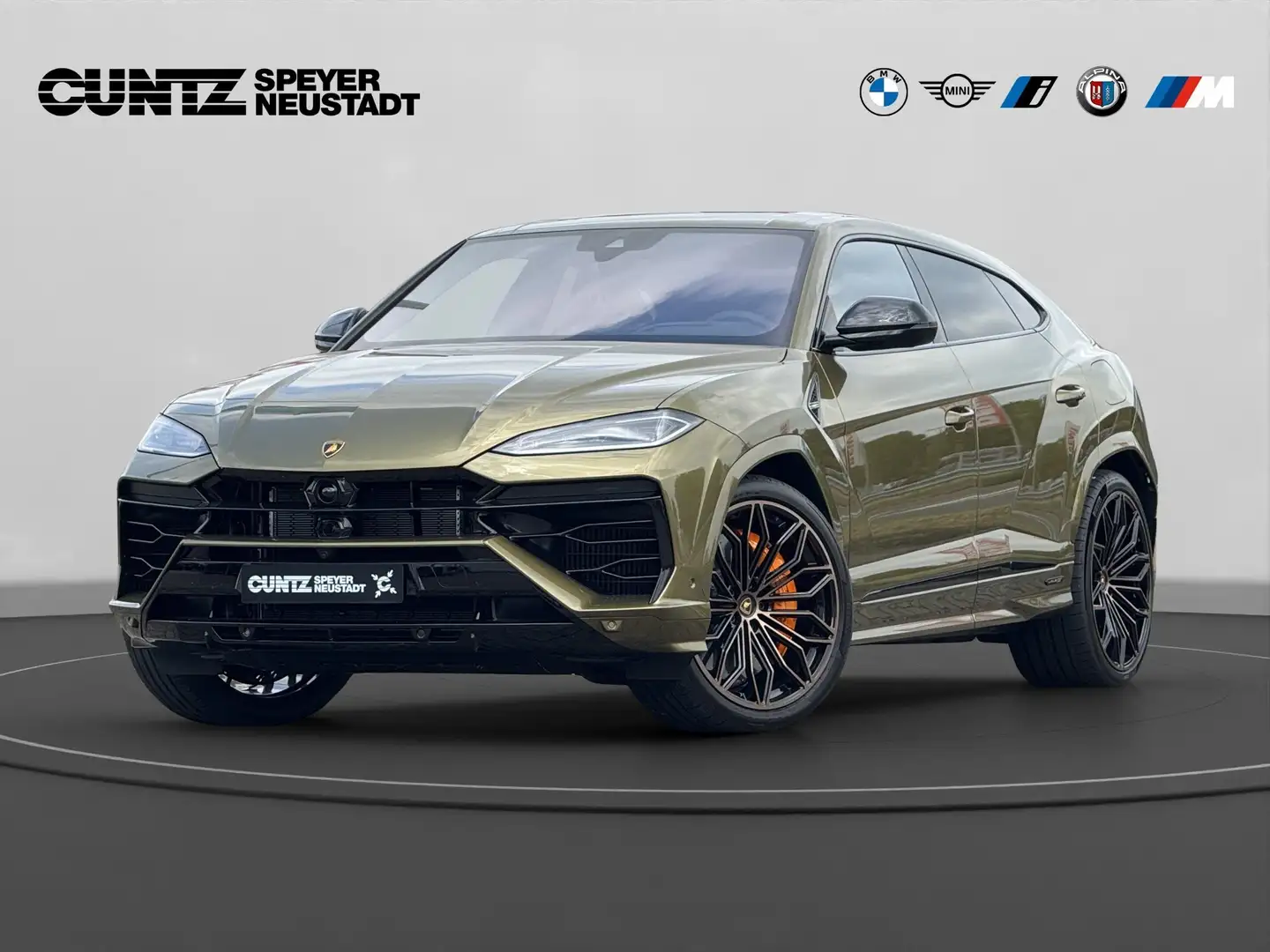 Lamborghini Urus SE B&O HiFi Akrapovic Parkassist Panorama Zöld - 2