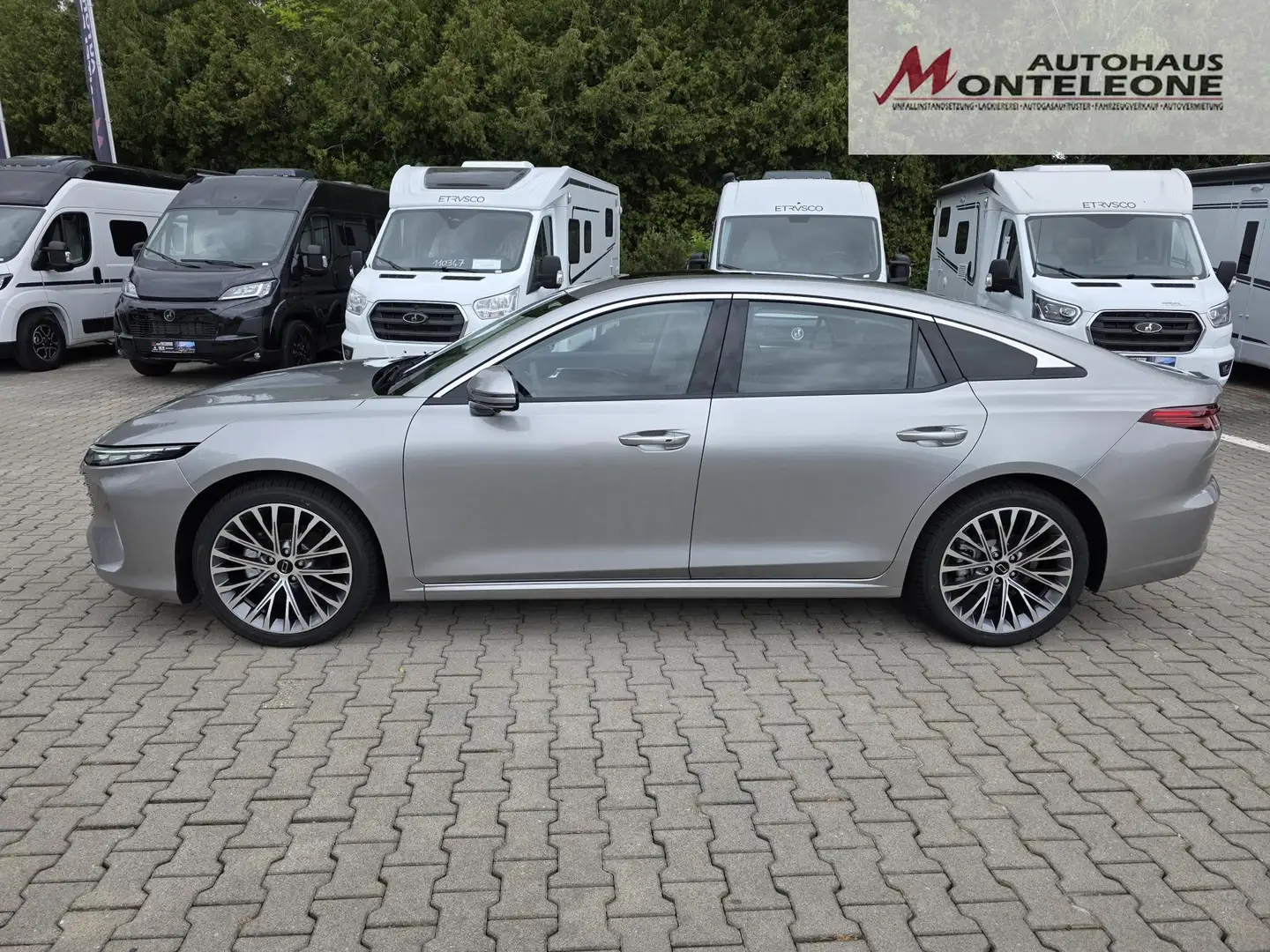 Bestune B70 | Vollausstattung 160 kW (218 PS), Autom. 6-Gan... Silber - 2