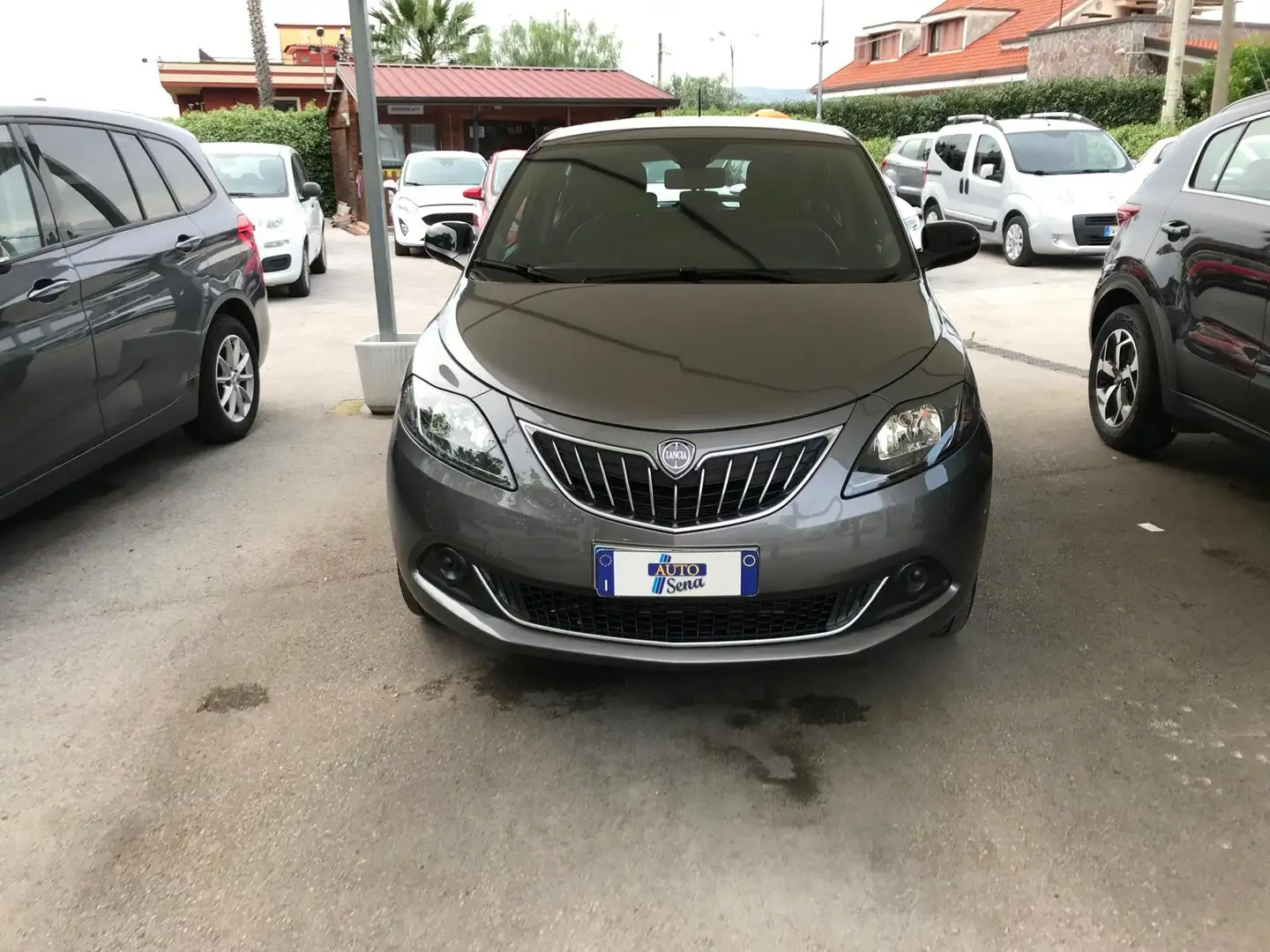 Lancia Ypsilon Ypsilon 1.0 firefly hybrid Gold s Grigio - 2