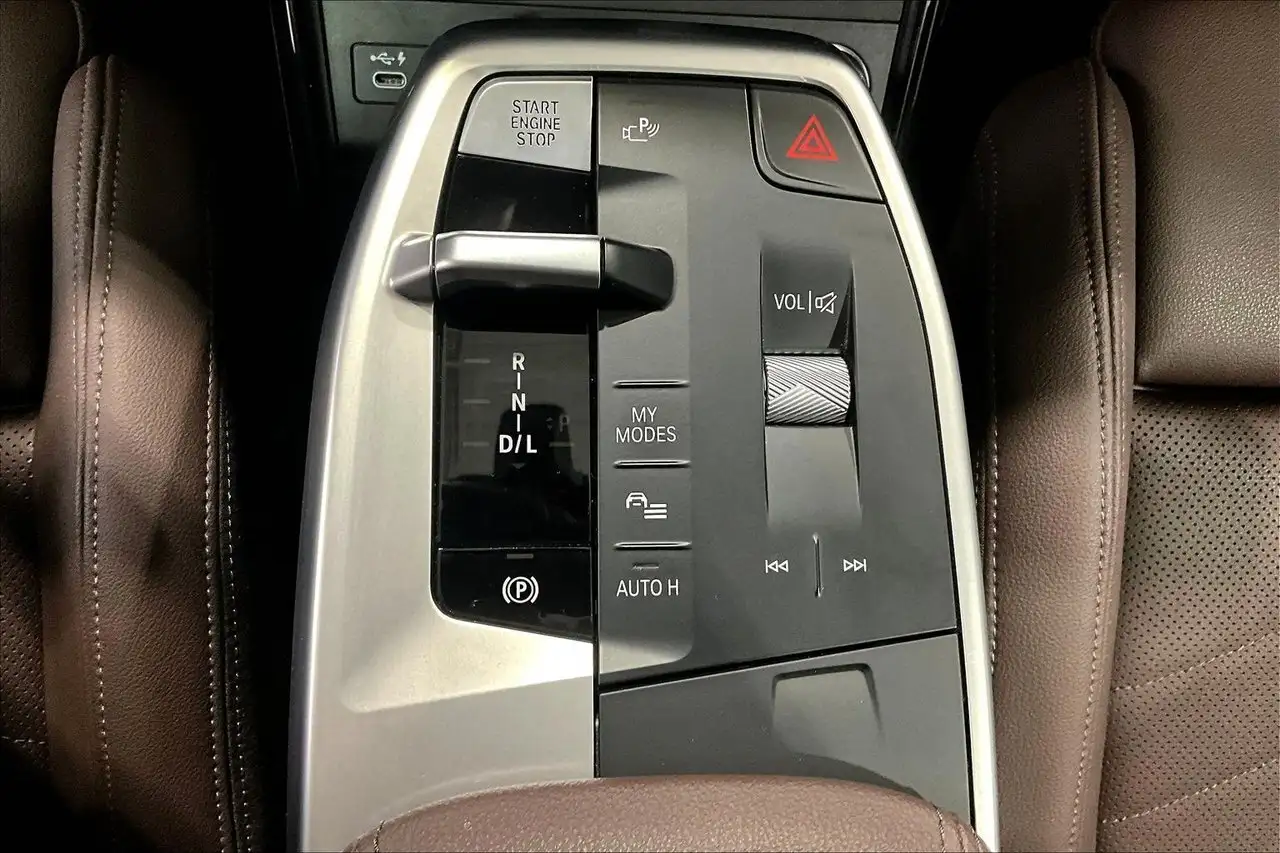 BMW X1 снимка BMW X1