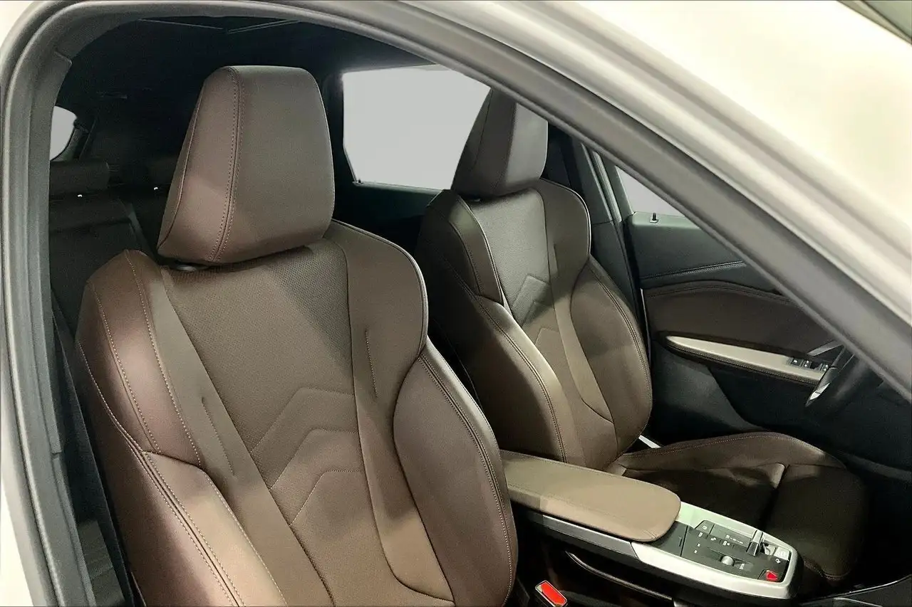BMW X1 снимка BMW X1