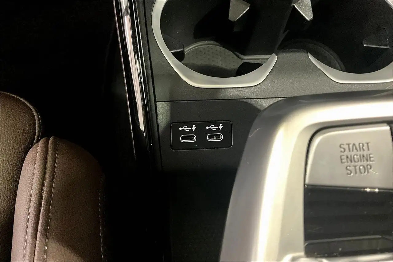 BMW X1 снимка BMW X1