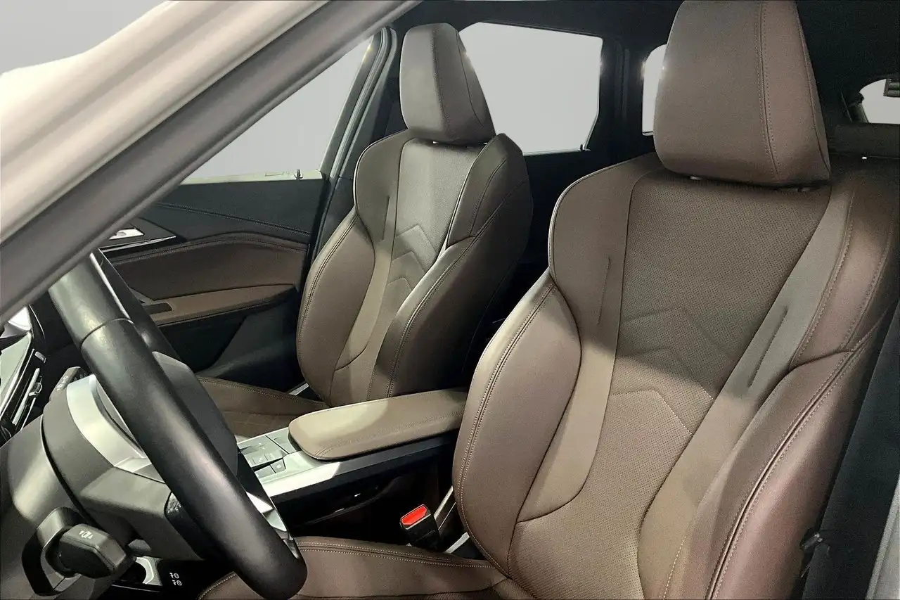 BMW X1 снимка BMW X1