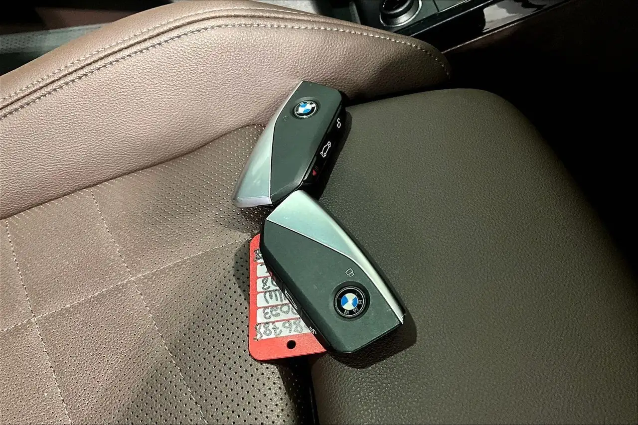 BMW X1 снимка BMW X1