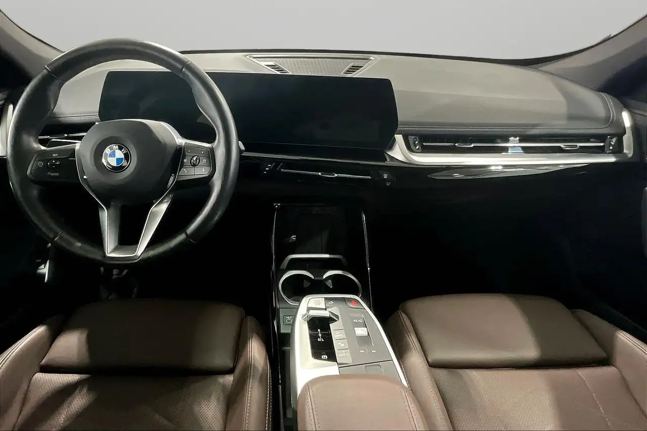 BMW X1 снимка BMW X1