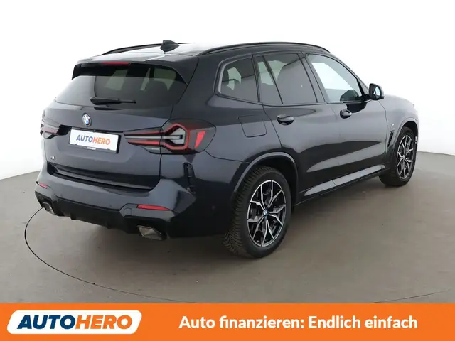 BMW X3 view 6