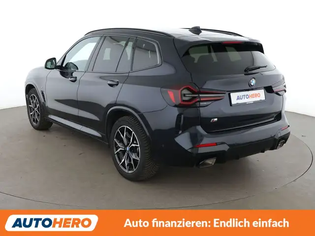 BMW X3 view 4