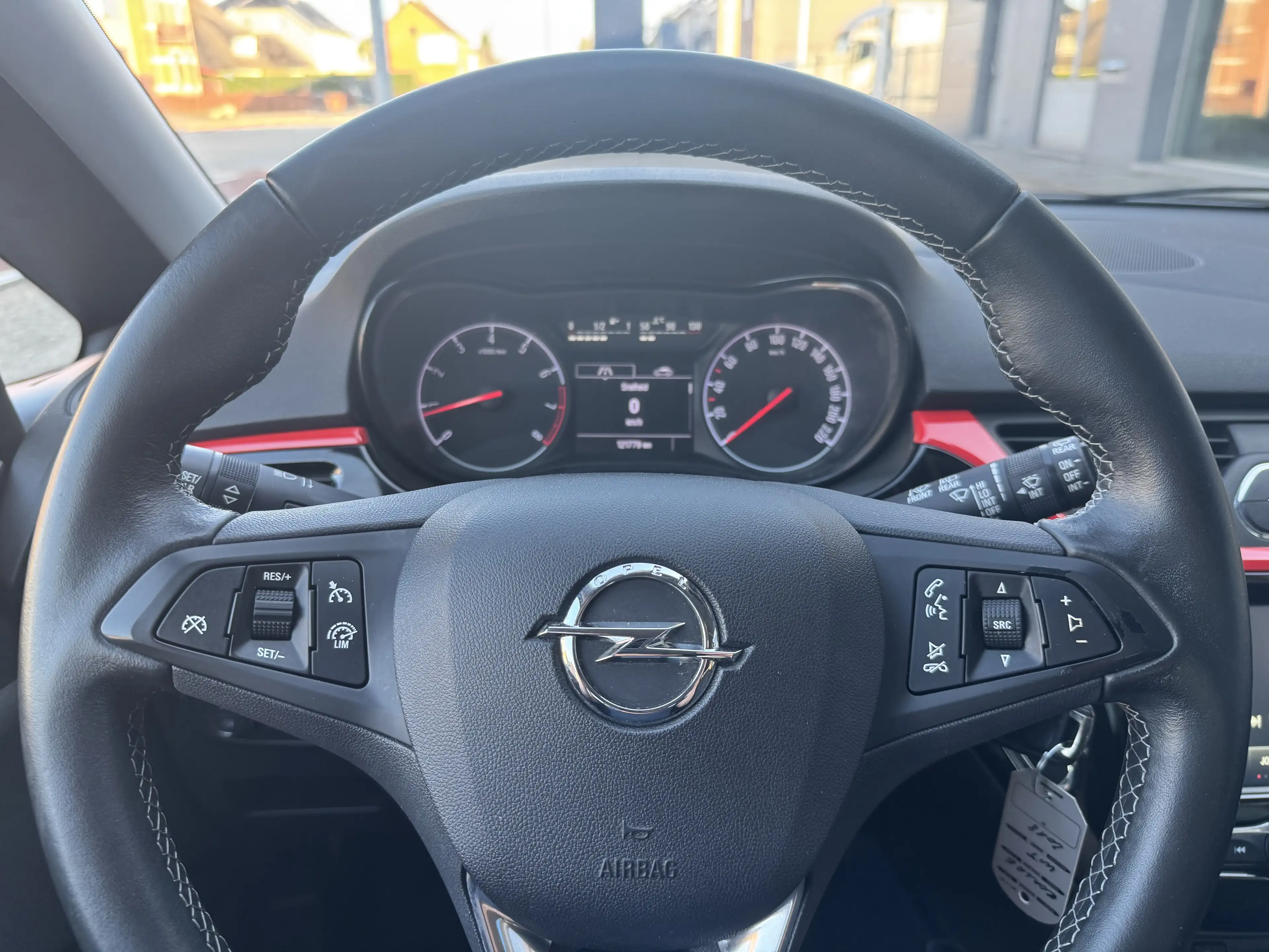 Opel Corsa Black Edition 5d 1.2 benzine — photo 7