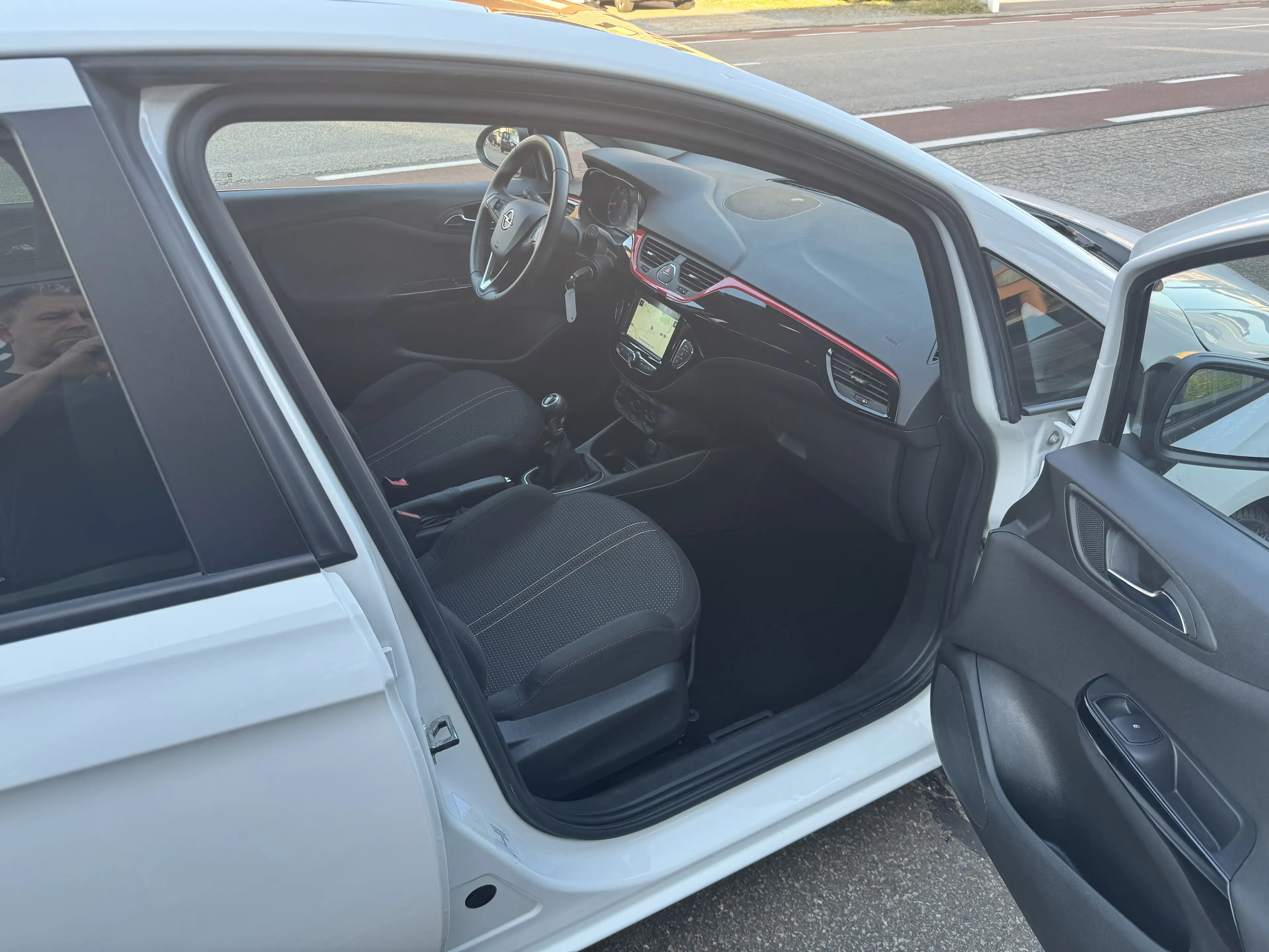 Opel Corsa Black Edition 5d 1.2 benzine — photo 14