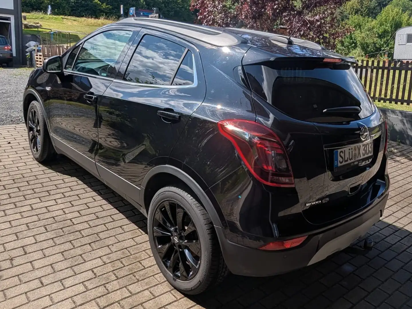 Opel Mokka X Mokka X 1.6 CDTI ecoFLEX Start/Stop 4x4 Active Schwarz - 1