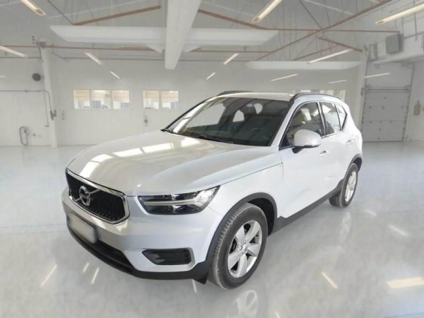 Volvo XC40 D3 Geartronic Business Blanc - 1