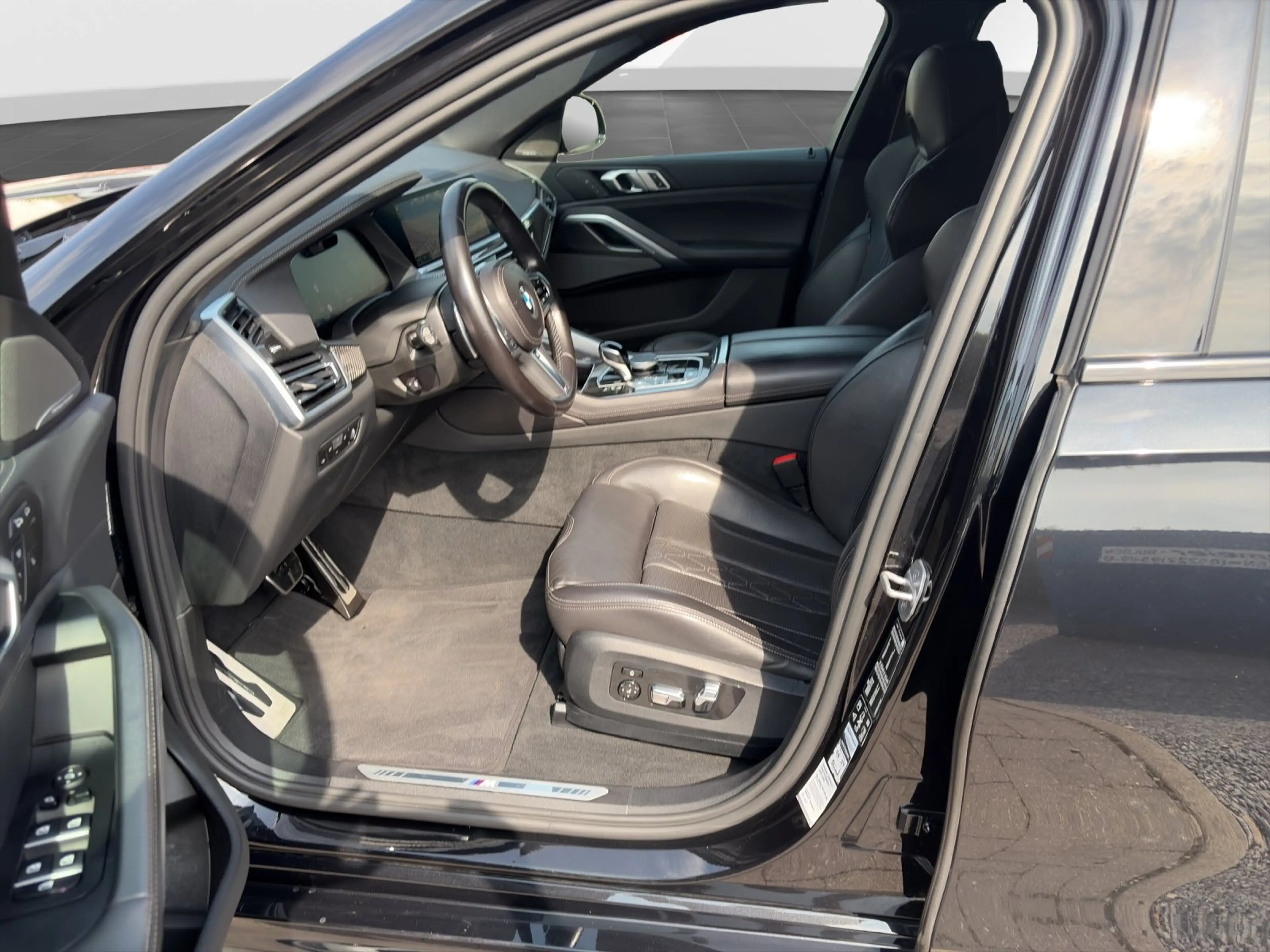 BMW X6 xDrive40d | M Sport| IconicGlow| UPE 125.230,-| Ah — photo 11