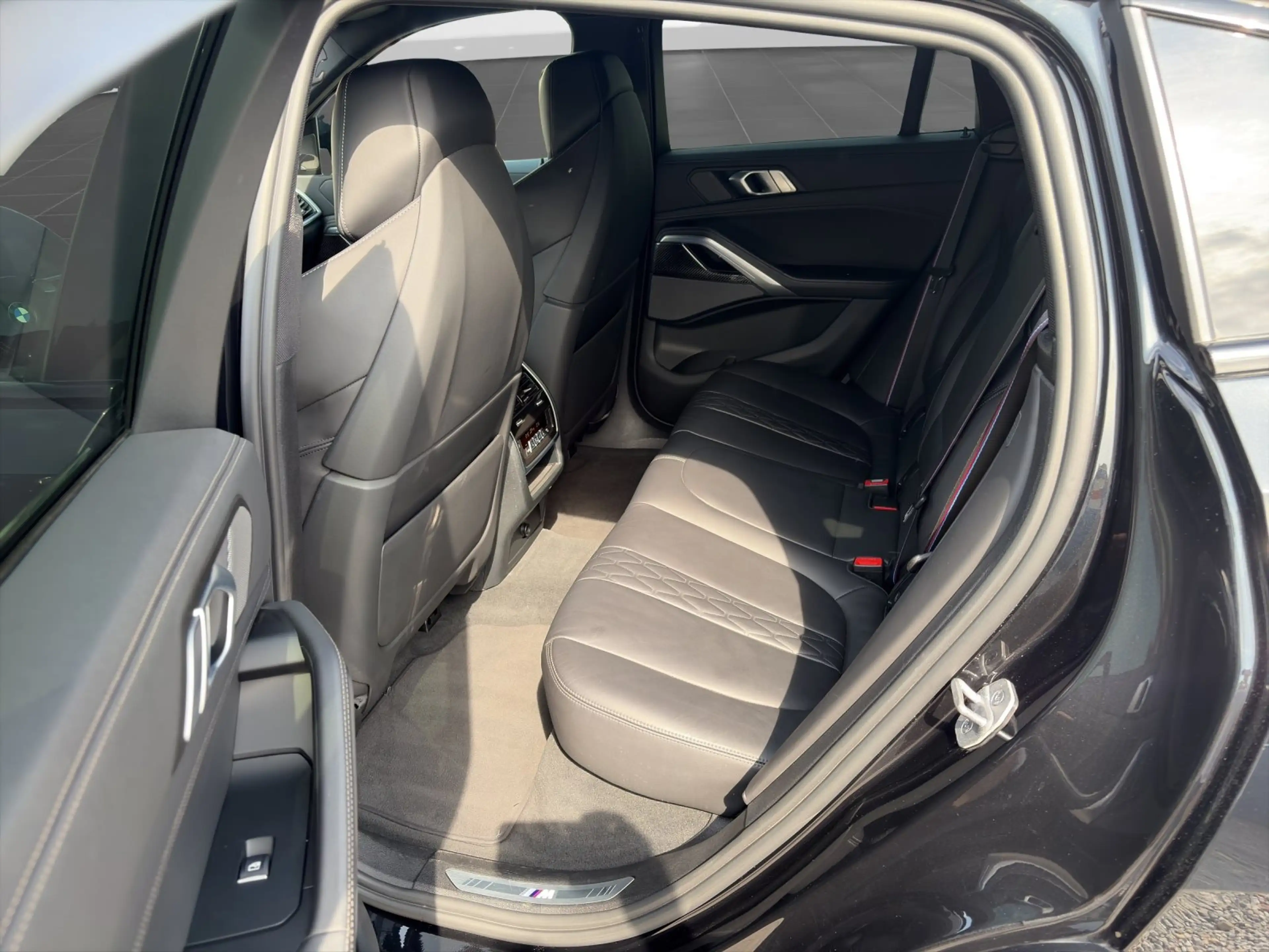 BMW X6 xDrive40d | M Sport| IconicGlow| UPE 125.230,-| Ah — photo 13