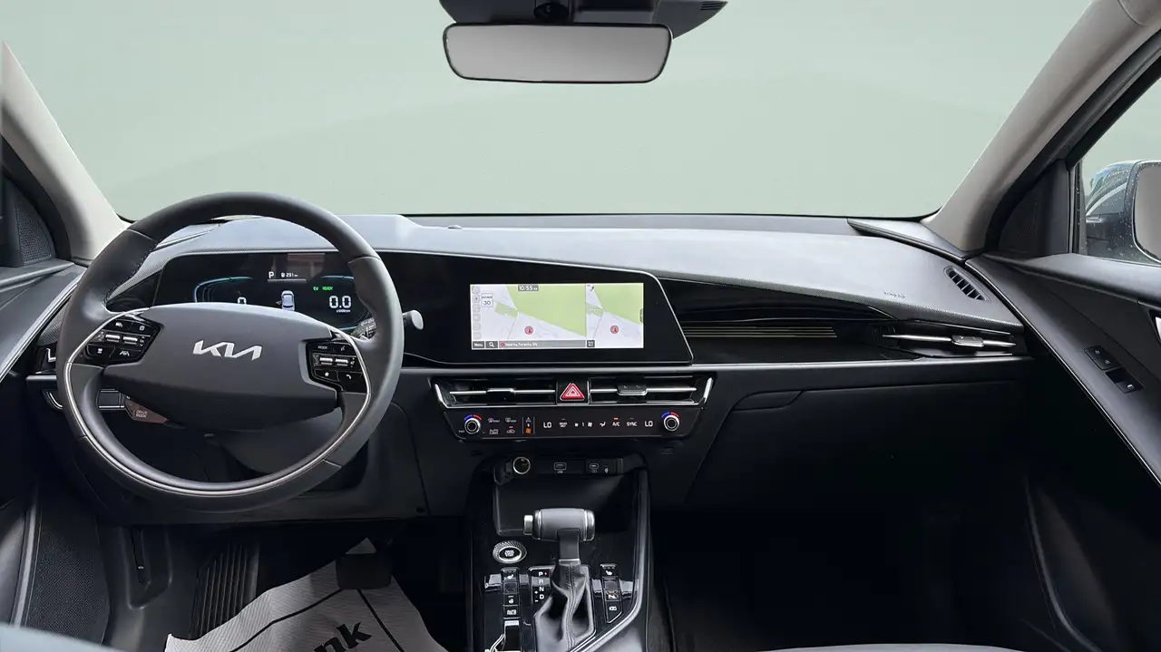 Kia Niro снимка Kia Niro