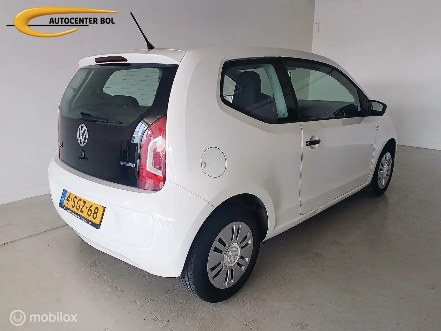 Volkswagen up! 1.0 take up! BlueMotion Blanco - 2