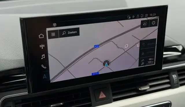 Audi A4 Avant view 12