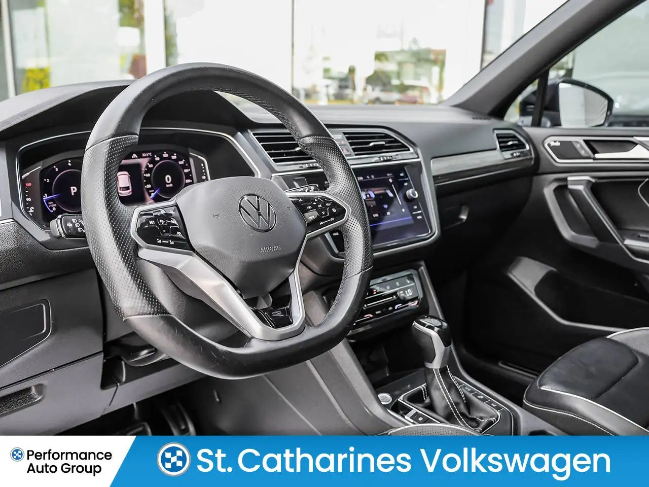Volkswagen Tiguan снимка Volkswagen Tiguan