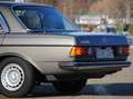 Mercedes-Benz Baureihe 123 Baureihe 123 230 E Grau - thumbnail 3