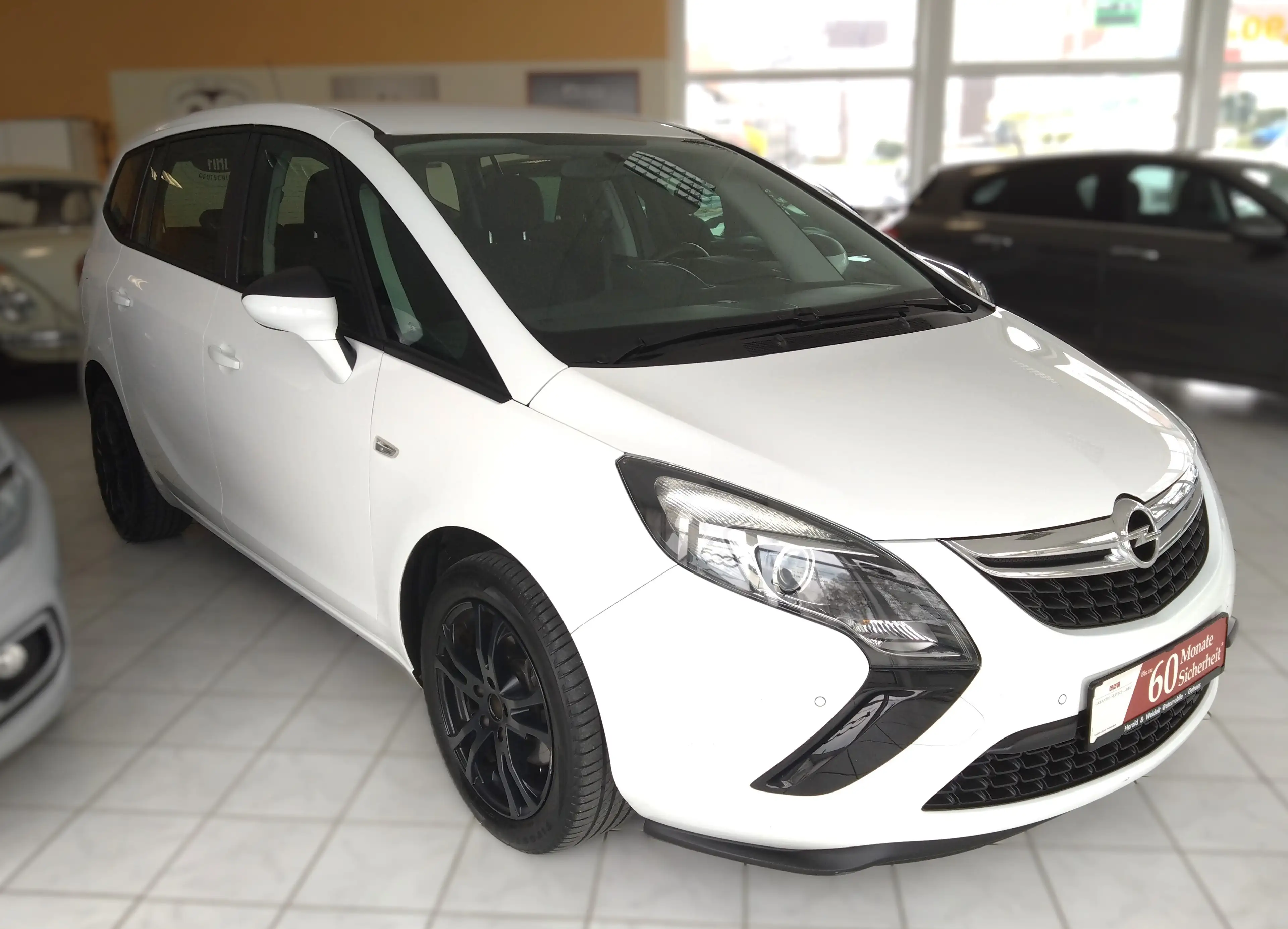 Opel Zafira Tourer Zafira Tourer 1.4Turbo Edition Anhängerkupplung — photo 4