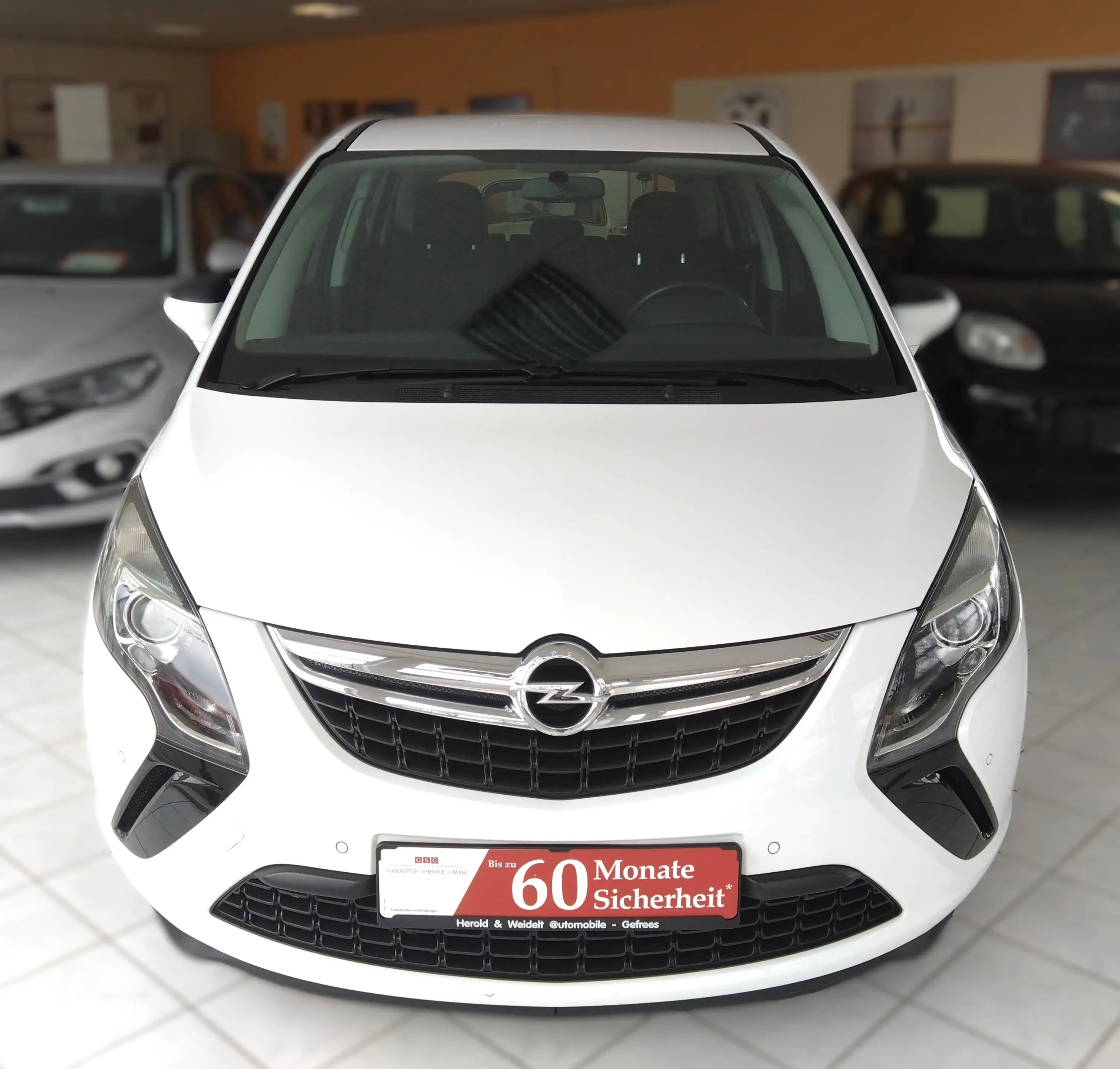 Opel Zafira Tourer Zafira Tourer 1.4Turbo Edition Anhängerkupplung — photo 5