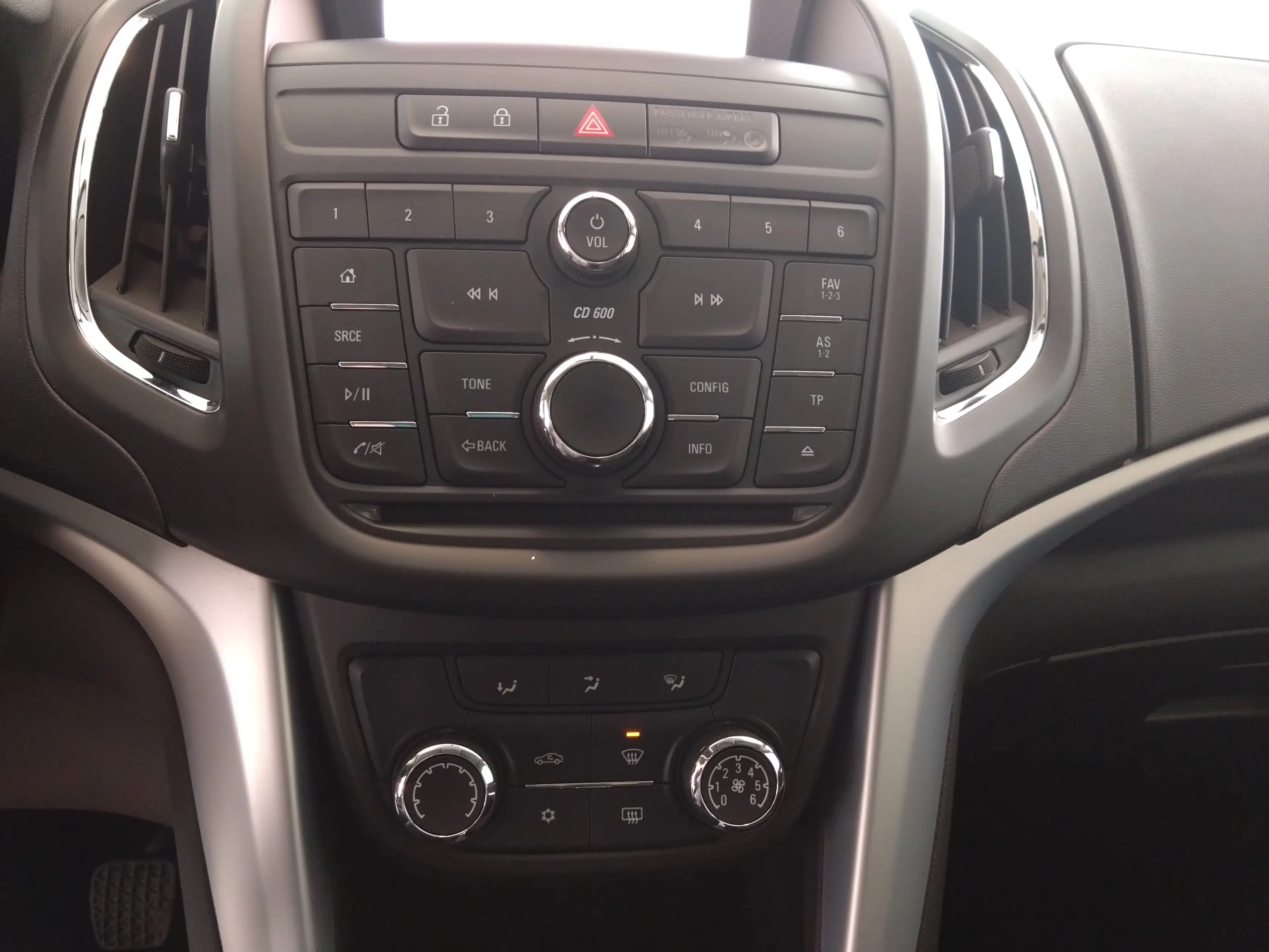 Opel Zafira Tourer Zafira Tourer 1.4Turbo Edition Anhängerkupplung — photo 12