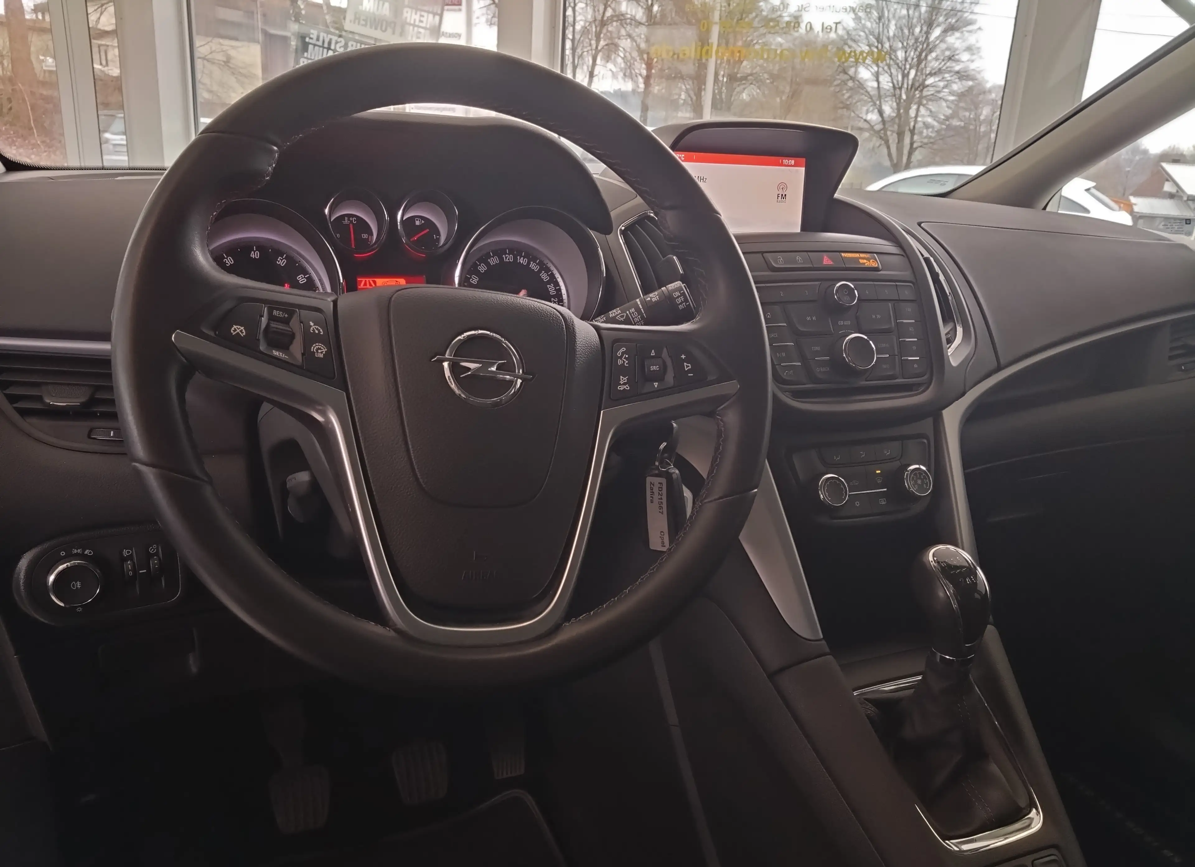 Opel Zafira Tourer Zafira Tourer 1.4Turbo Edition Anhängerkupplung — photo 9