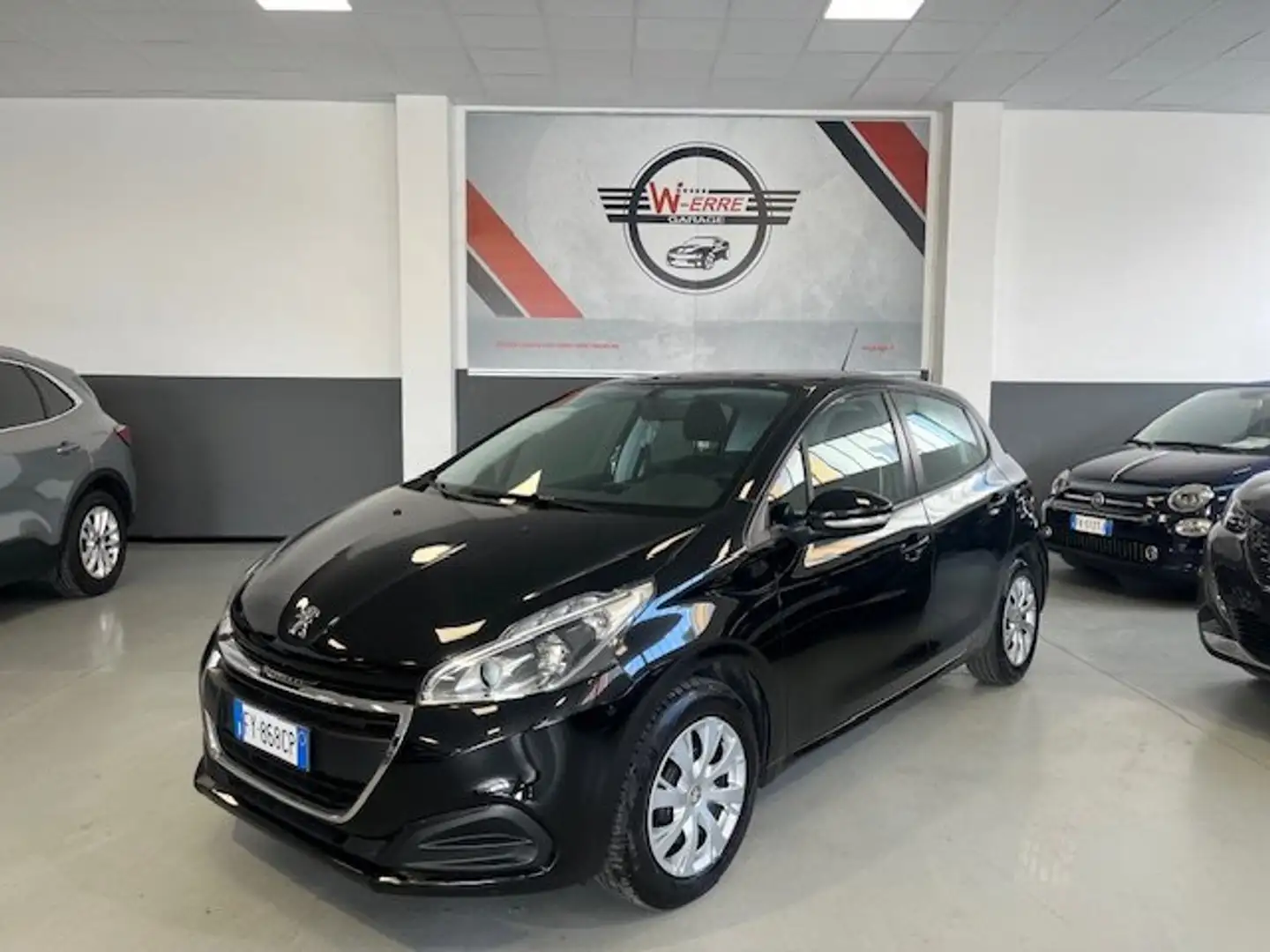Peugeot 208 208 5p 1.2 puretech Active 68cv my18 Noir - 1