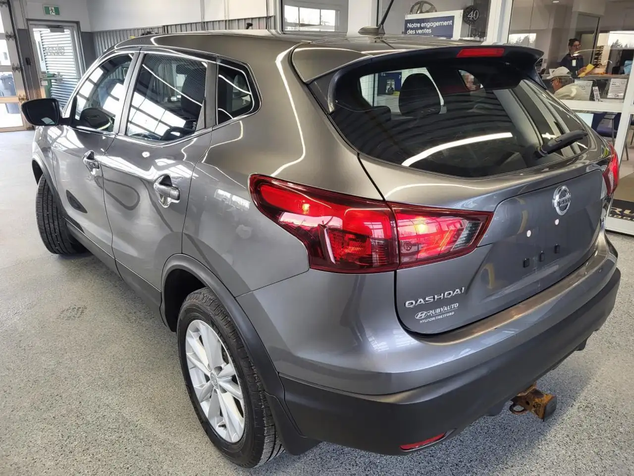 Nissan Qashqai photo Nissan Qashqai