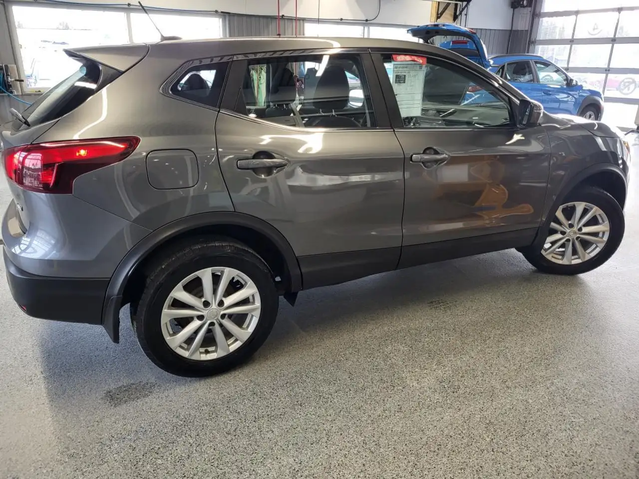 Nissan Qashqai photo Nissan Qashqai