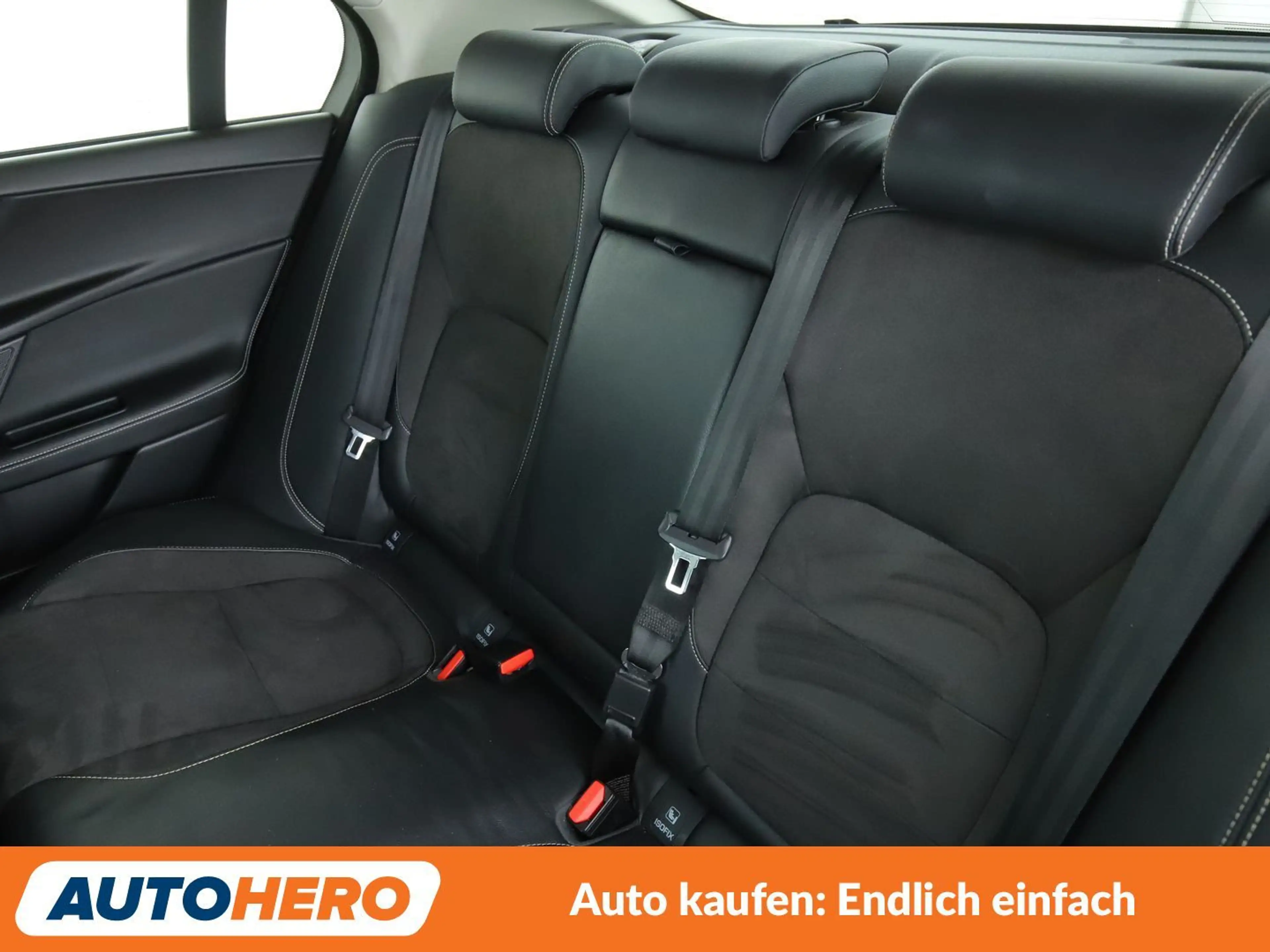Jaguar XE 3.0 V6 S Aut.*NAVI*CAM*BiXENON*TEMPO*SHZ*LHZ*ALU* — photo 14