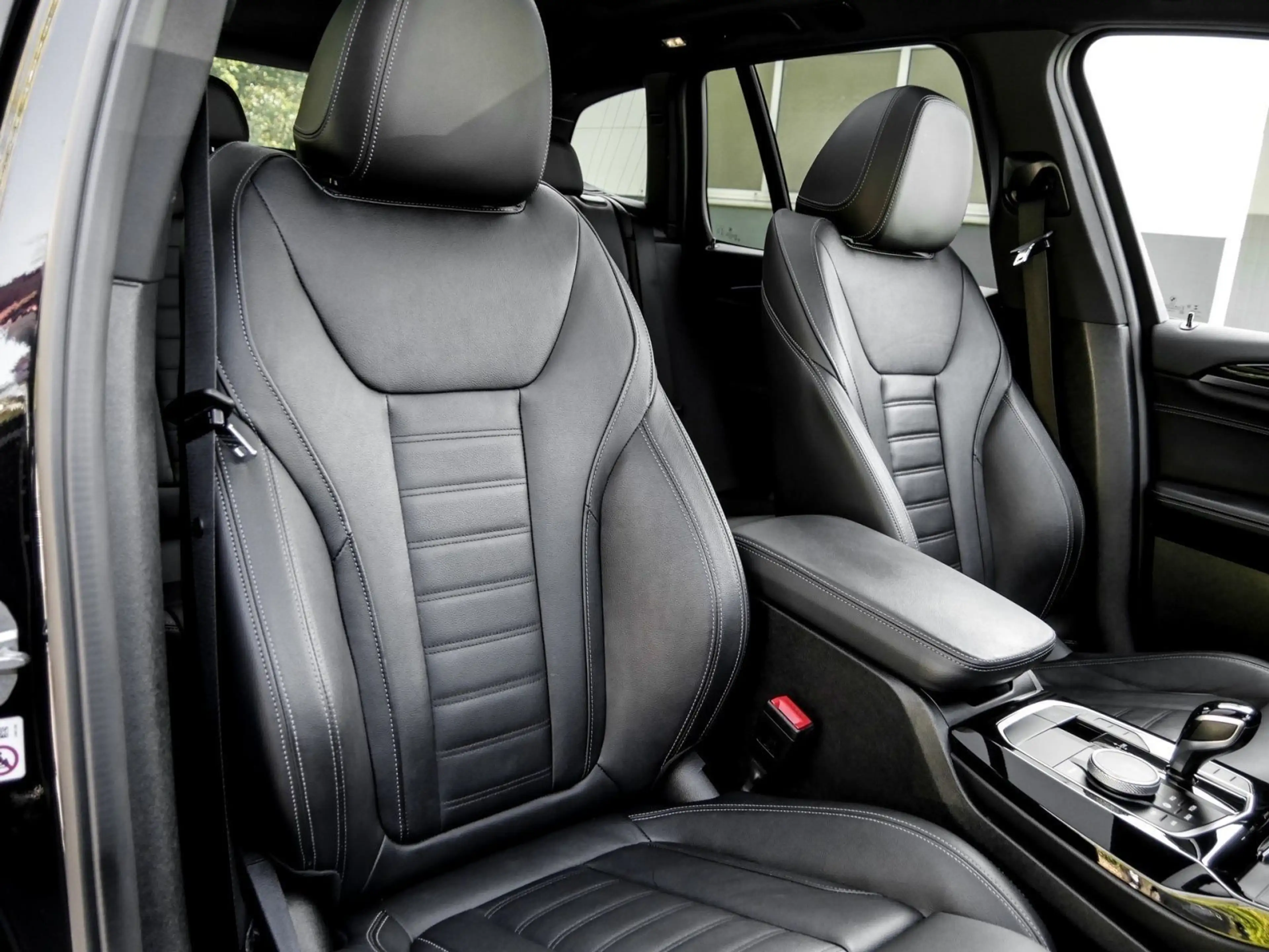 BMW X3 xDrive30e M Sport+LC Prof.+Head-Up+Pano+Kamera+LED — photo 8