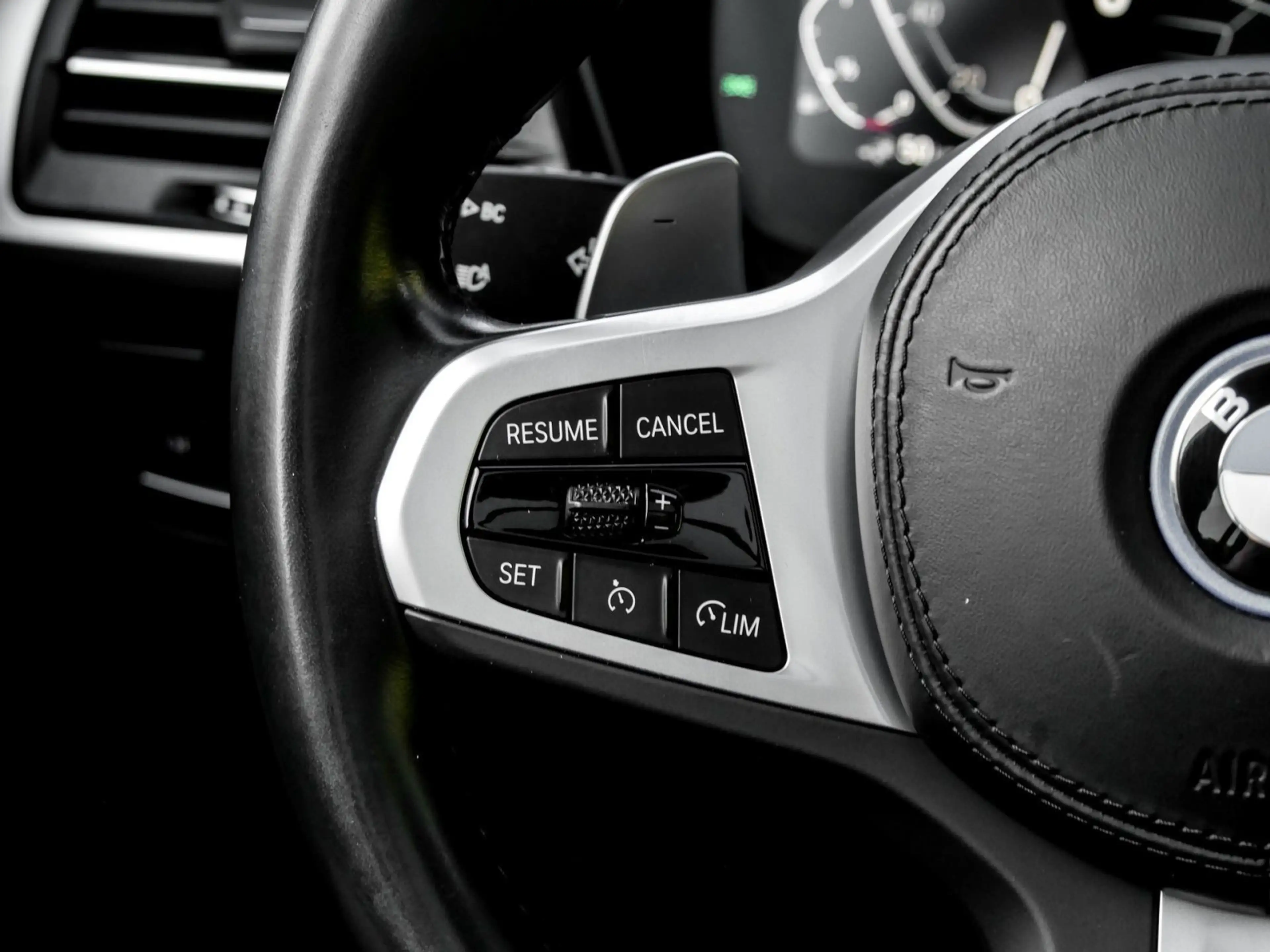 BMW X3 xDrive30e M Sport+LC Prof.+Head-Up+Pano+Kamera+LED — photo 20