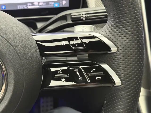 Mercedes-Benz GLC Class view 13