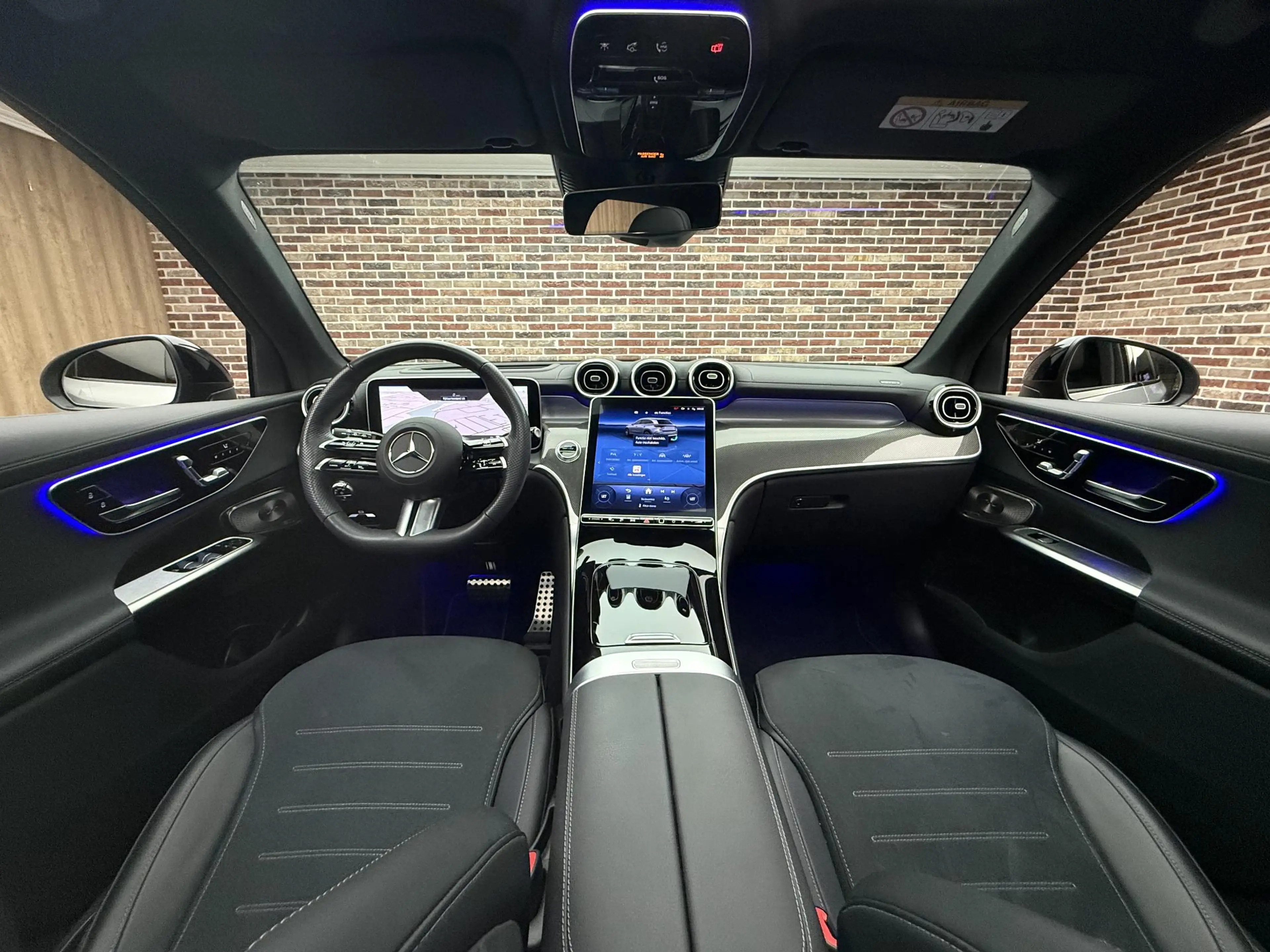 Mercedes-Benz GLC 400 400e 4MATIC AMG Line | Pano | 360 | Trekhaak | Bur — photo 9