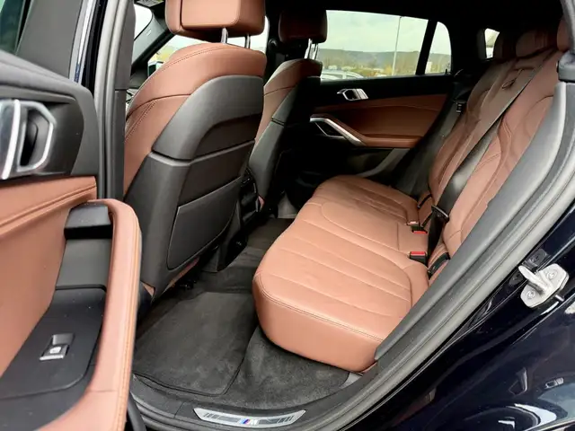 BMW X6 view 13