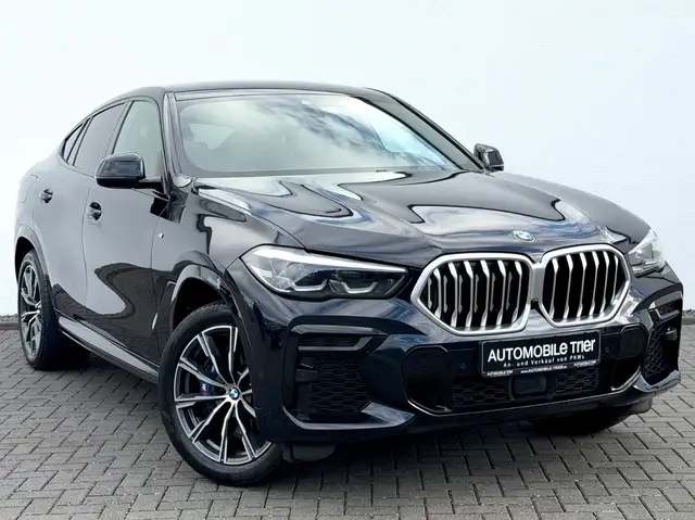 BMW X6 view 3