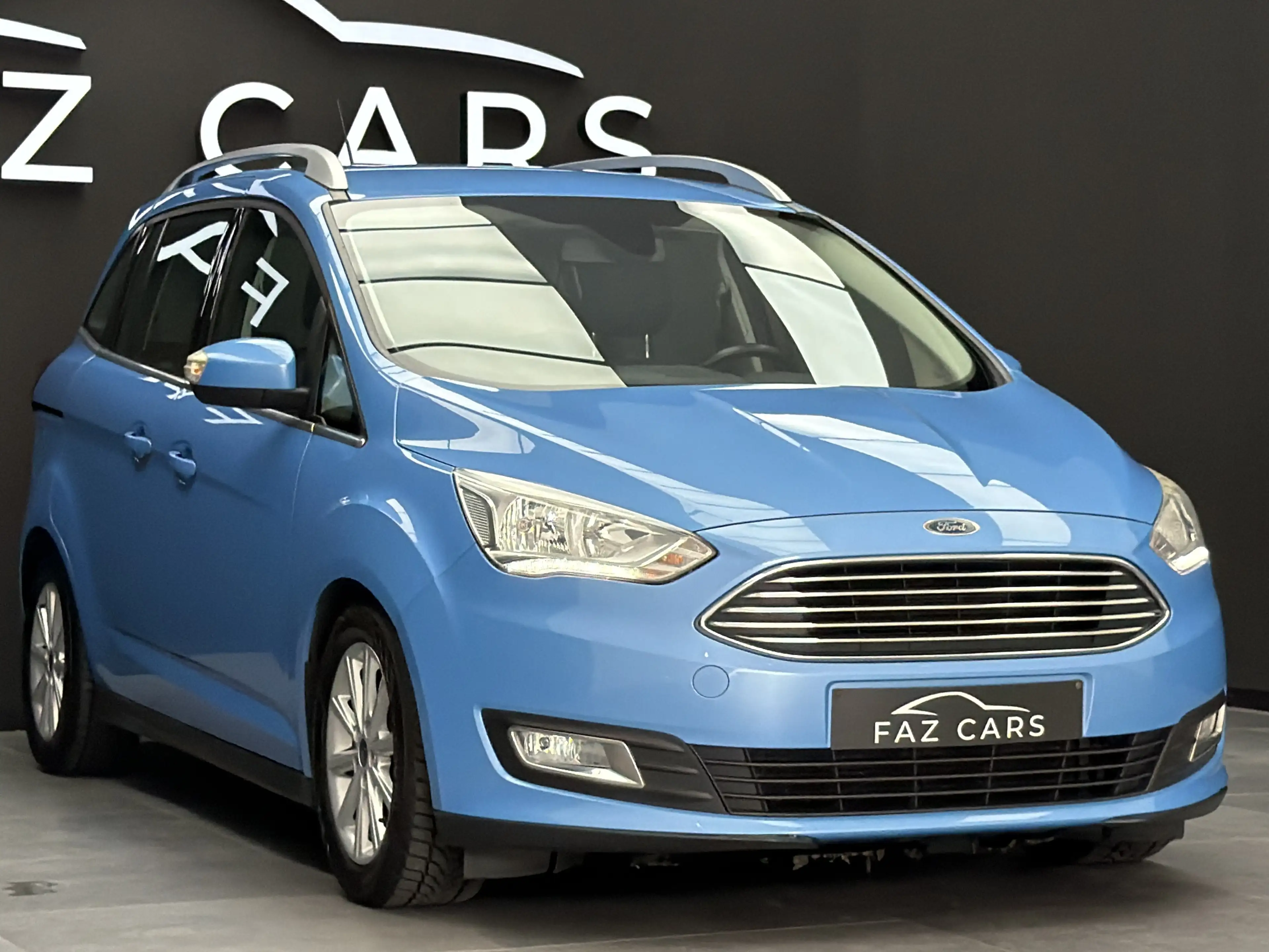 Ford Grand C-Max 1.5 EcoBoost Titanium * 1ER PROP + GPS + GARANTIE — photo 4