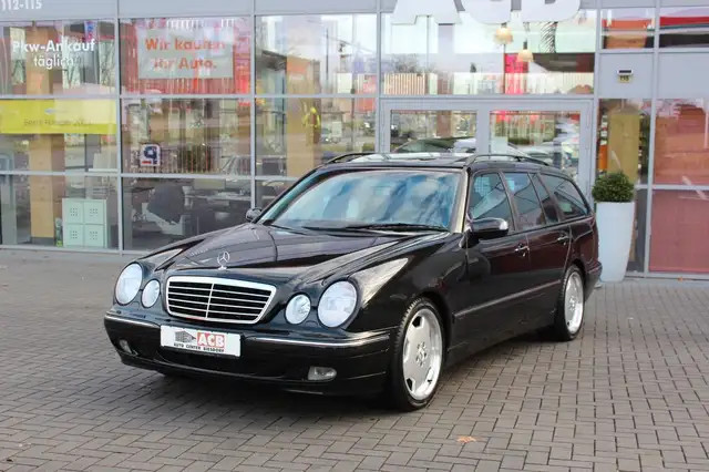 Mercedes-Benz E 430 T Avantgarde BOSE SD Comand AMG 18 Zoll