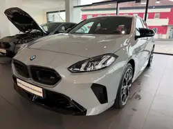 Bmw 135 M135i xDrve Sportpaket HK HiFi DAB Klimaaut.