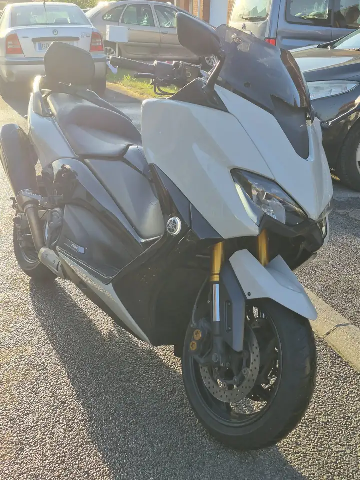 Yamaha Tmax 530