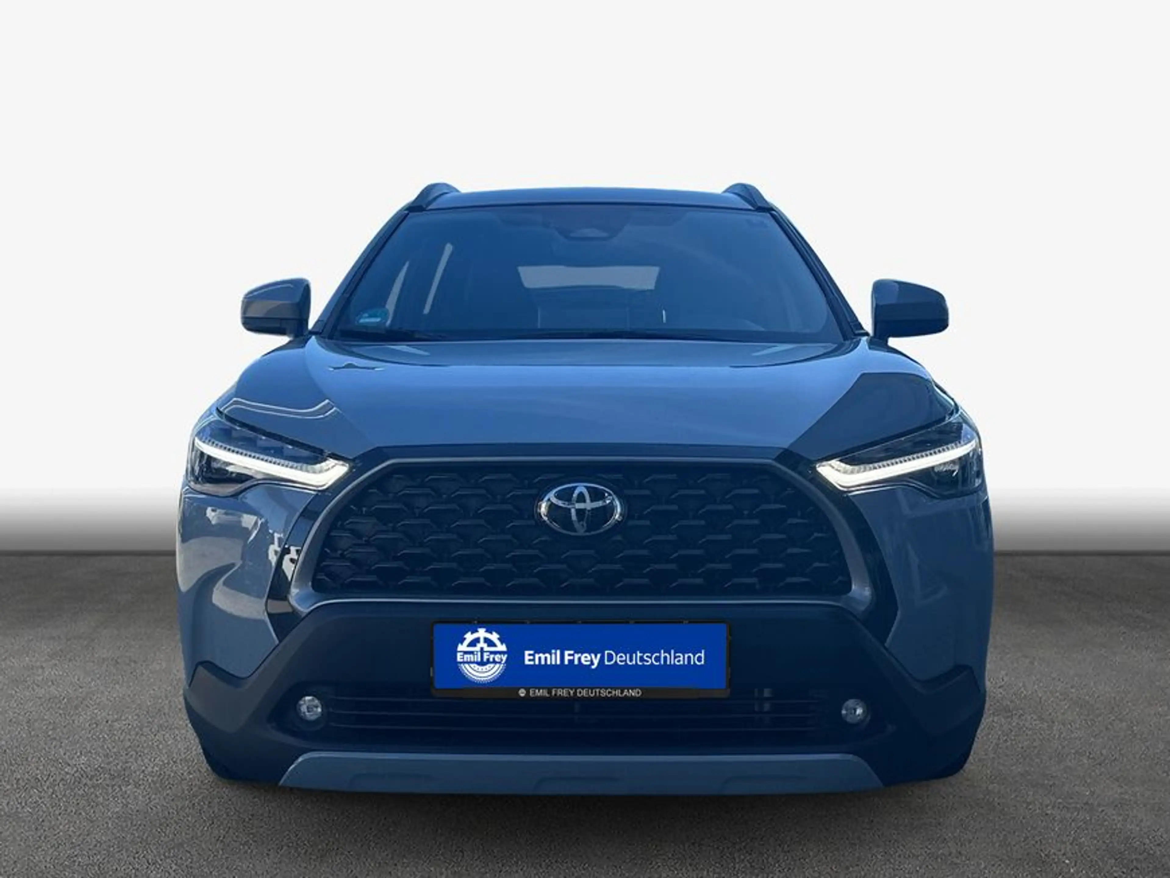 Toyota Corolla Cross Hybrid 2.0 VVT-i Team Deutschland — photo 3