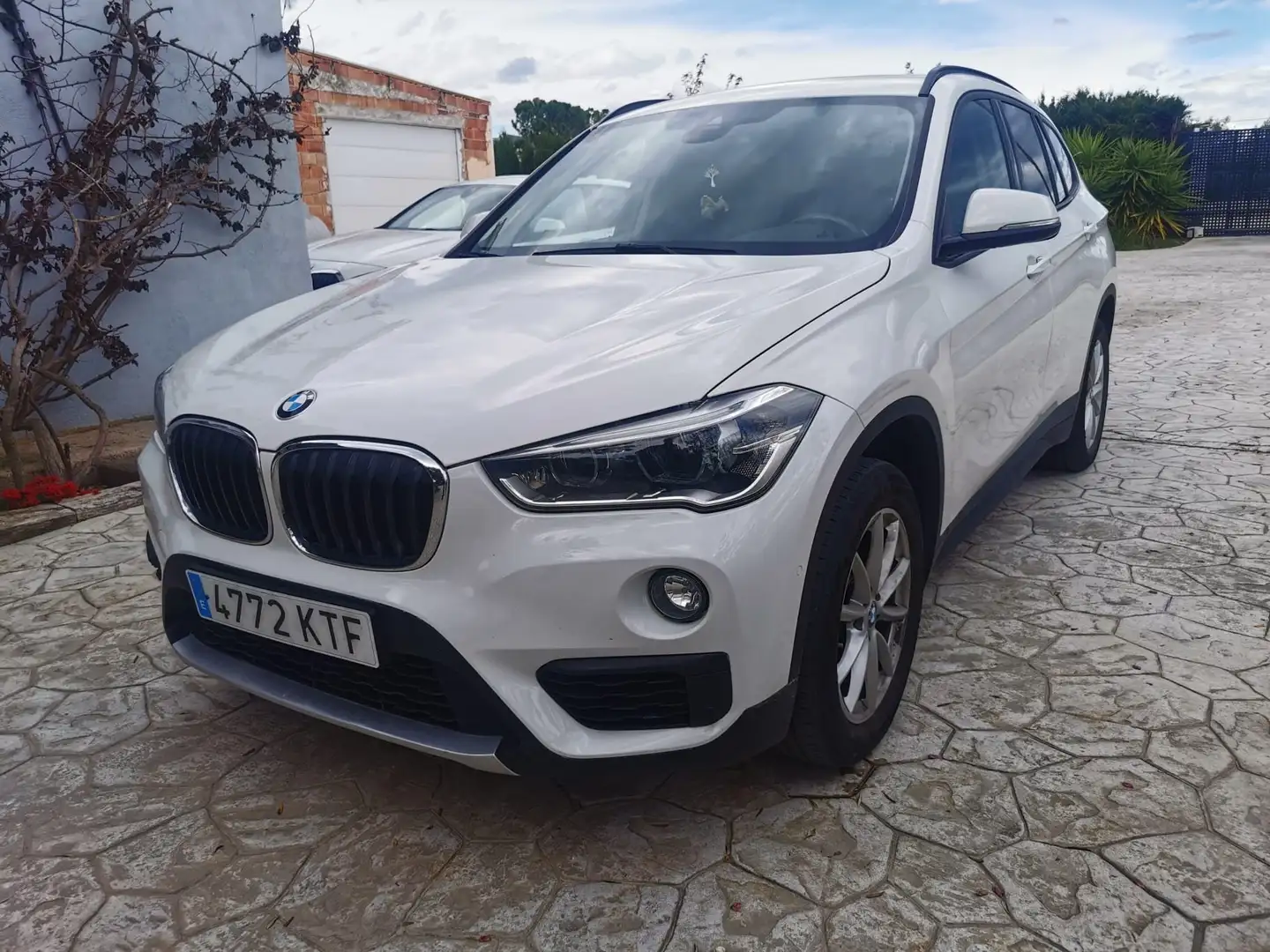 BMW X1 X1 sDrive 18dA Blanco - 1