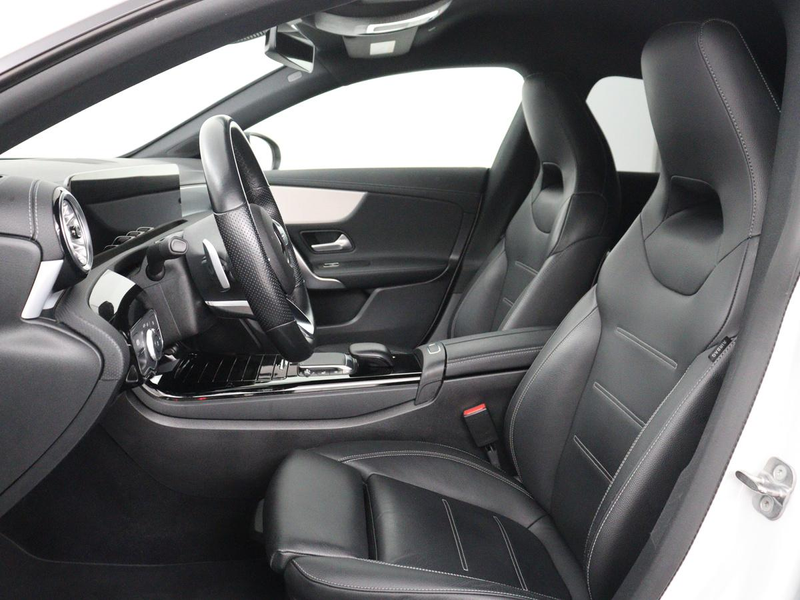 Mercedes-Benz CLA 250 Shooting Brake e AMG Line | SOH 92.9% | Trekhaak | — photo 5