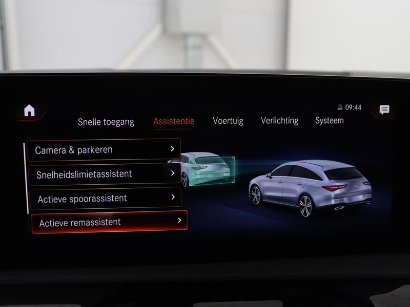 Mercedes-Benz CLA 250 Shooting Brake e AMG Line | SOH 92.9% | Trekhaak | — photo 37