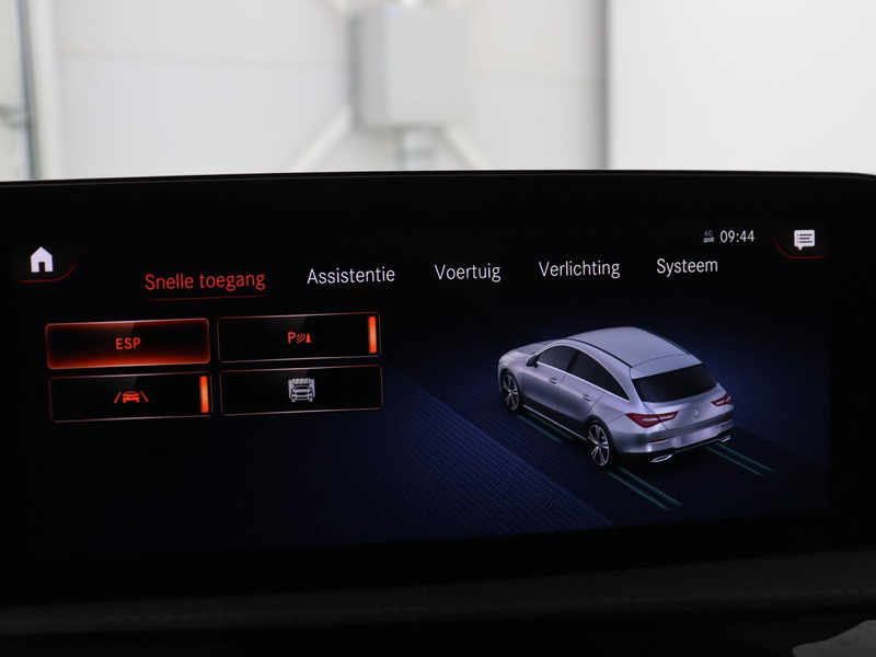 Mercedes-Benz CLA 250 Shooting Brake e AMG Line | SOH 92.9% | Trekhaak | — photo 34
