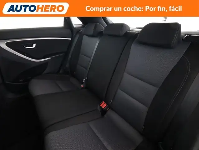 Hyundai I30 view 15