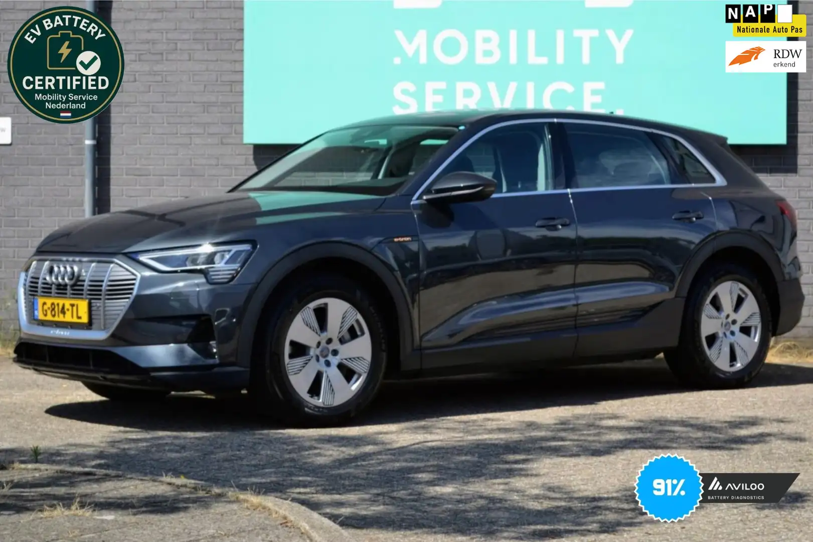 Audi e-tron E-tron 55 quattro 95 kWh SOH91% LED CarPlay 1ste E Gris - 1
