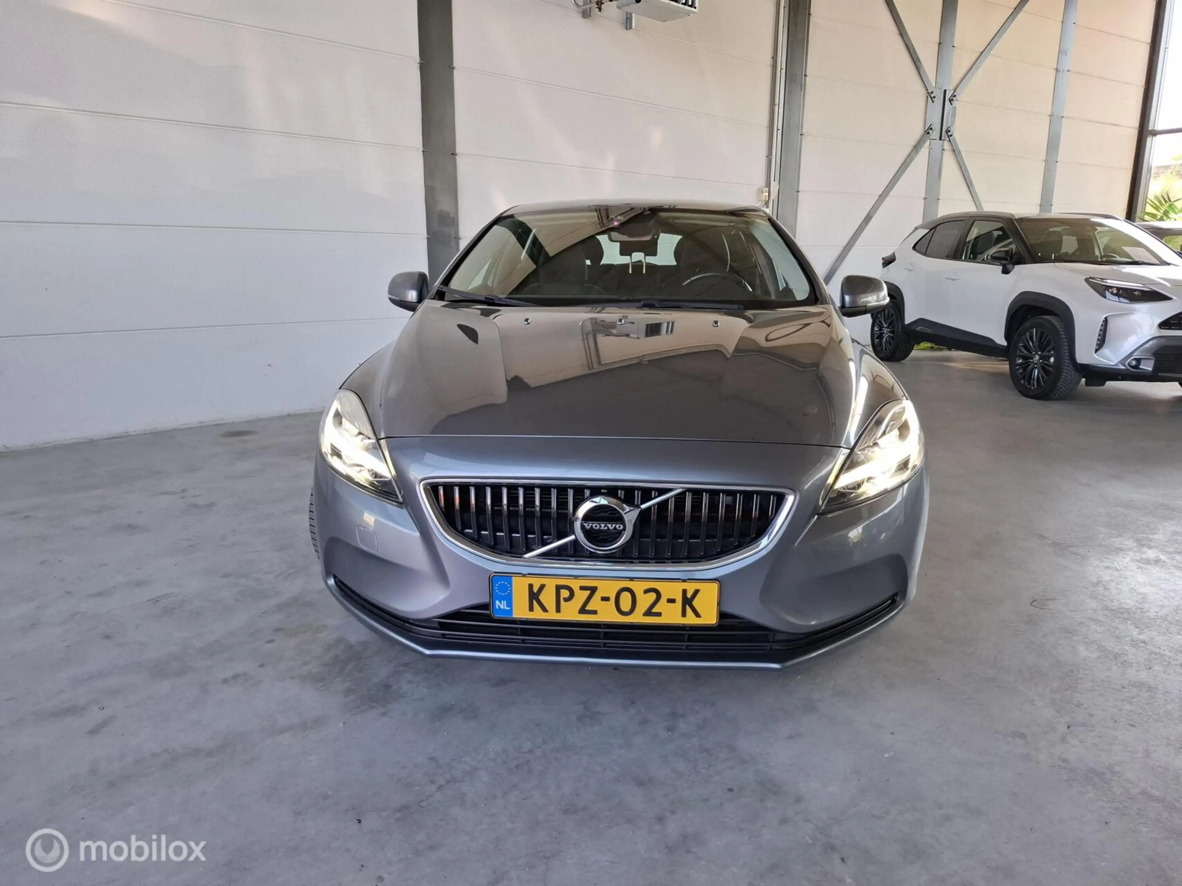 Volvo V40 2.0 T2 Momentum | PARK. SENSOR - RIJKLAARPRIJS — photo 7