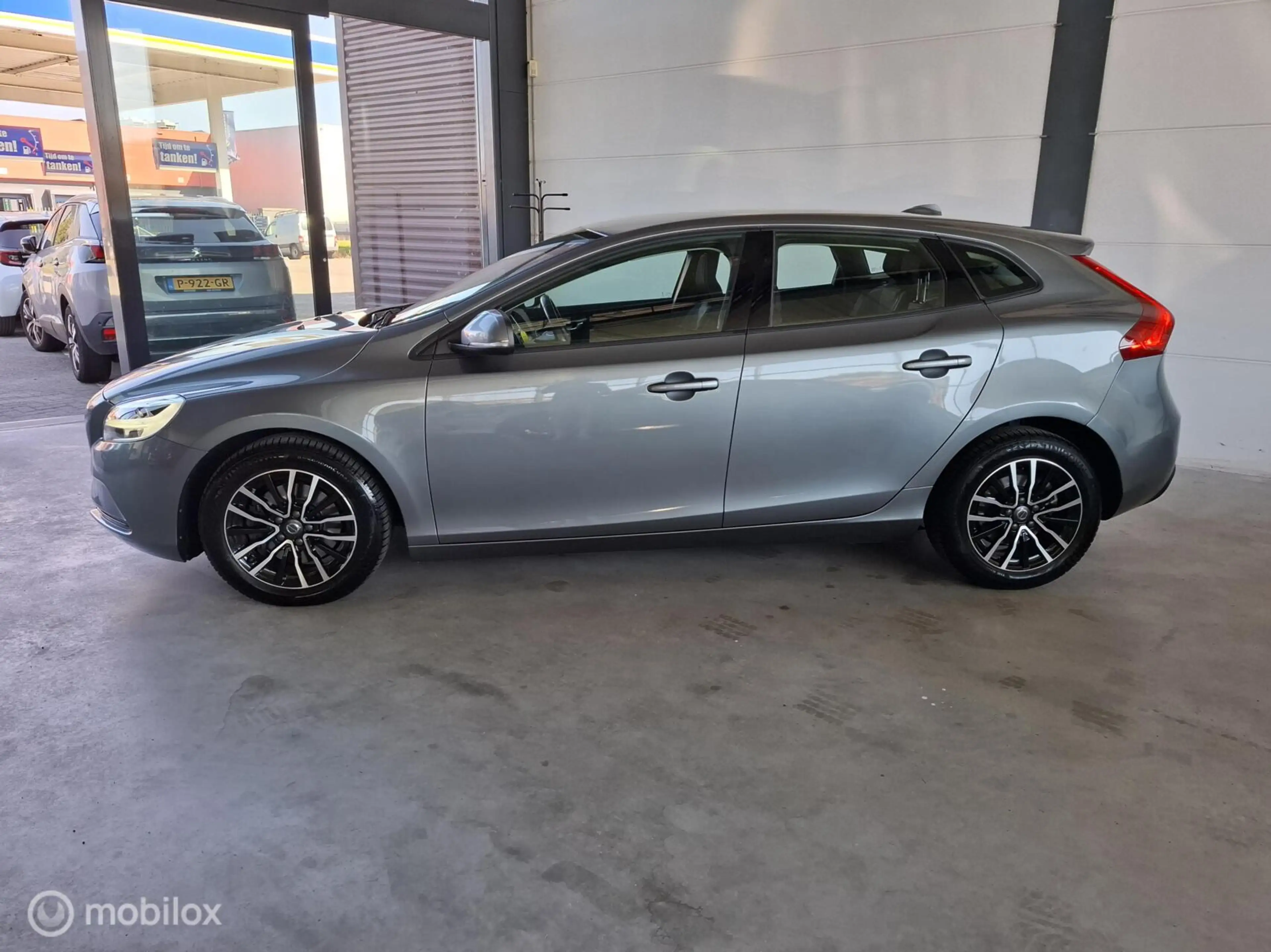 Volvo V40 2.0 T2 Momentum | PARK. SENSOR - RIJKLAARPRIJS — photo 5